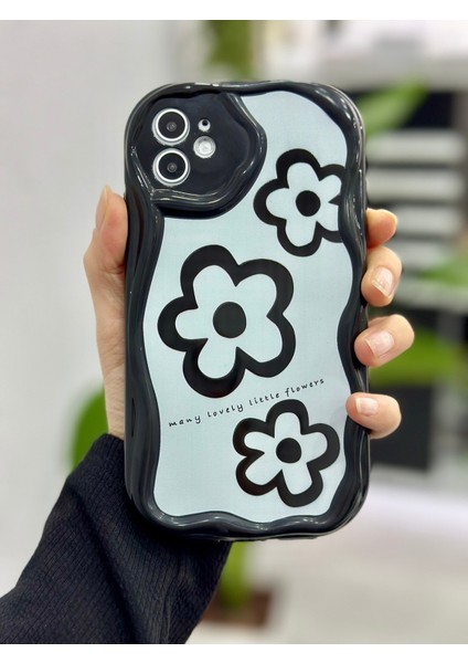 Iphone 11 Uyumlu Darbe Önleyici Siyah Papatya Baskılı Silikon Kılıf