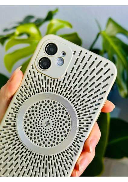 Iphone 11 Uyumlu Lensli Magsafe Özellikli Darbe Önleyici Koruyucu Kılıf fırsatları