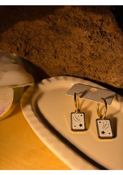 Yıldız Detaylı Dikdörtgen Çelik Küpe fiyatları