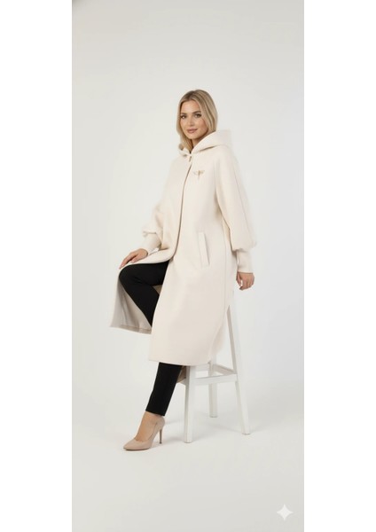 Kadın Gri Kapüşonlu Balon Kol Fermuarlı Kaban Oversize Midi Boy Kışlık Kaşe Mont