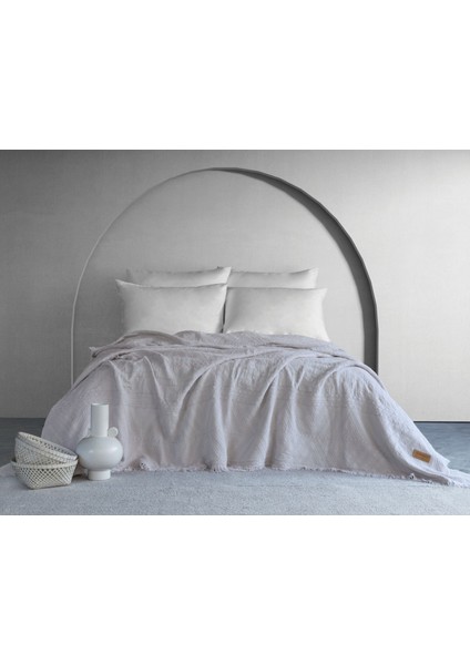 Lumia Etnik Desen Yatak Örtüsü - Açık Gri