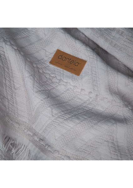 Lumia Etnik Desen Yatak Örtüsü - Açık Gri fiyatları