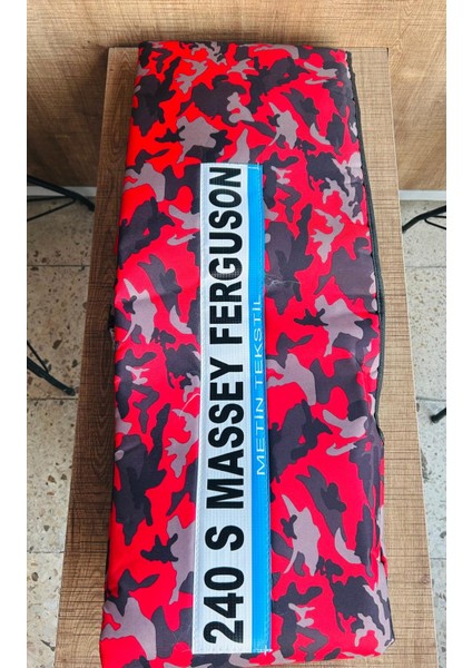 Massey Ferguson 240 Traktör Desenli Branda ve Düz Kırmızı Koltuk Kılıfı Takım fiyatları