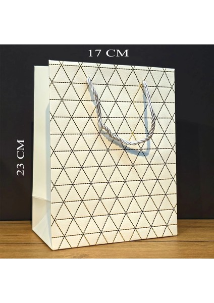 Beyaz Desenli Küçük Boy Hediye Çantası