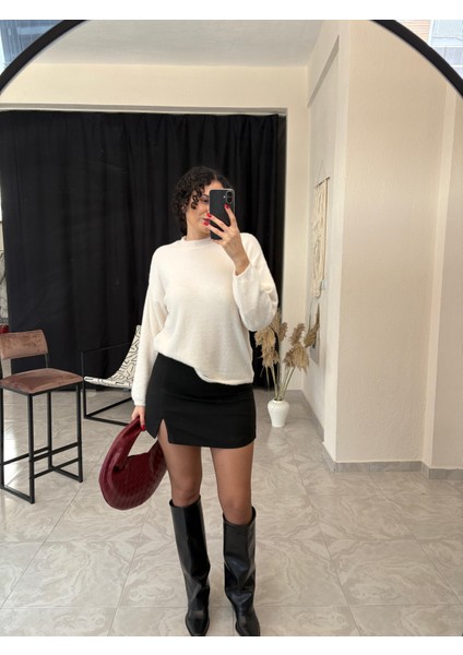 Yırtmaç Detaylı Şort Etek modelleri