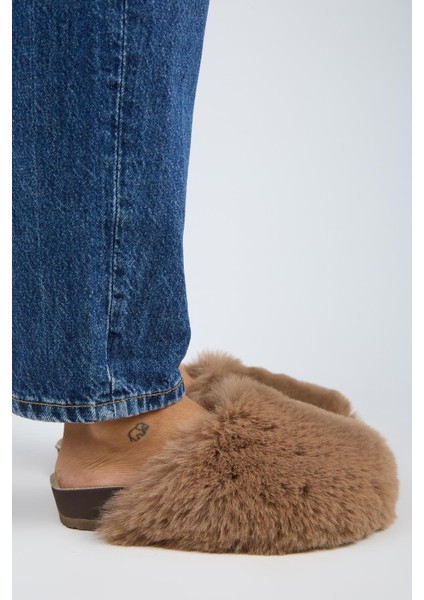 Gaye Kadın Peluş Düz Vizon Terlik