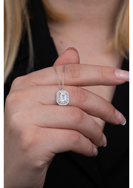 925 Ayar Gümüş Rodyumlu Zirkon Taşlı Çift Sıra Baget Kolye fiyatları