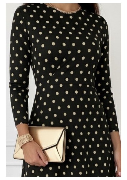 Kadın Uzun Kollu Bisiklet Yaka Puantiyeli Örme Krep Midi Elbise fiyatları