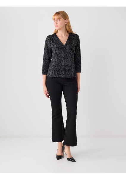 Siyah V Yaka Leopar Desenli Vatkalı Uzun Kollu Bluz fiyatları