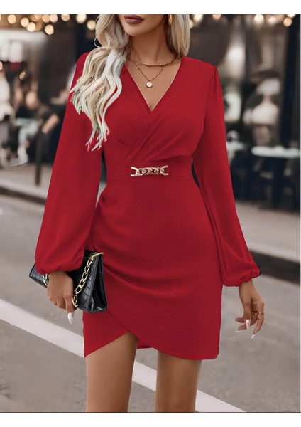Kadın Uzun Kollu Kruvaze Yaka Önden Asimetrik Detay Kısa Krep Elbise modelleri