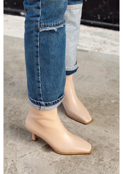 Alderie Kadın Topuklu Bot Bej Mat Deri indirimleri