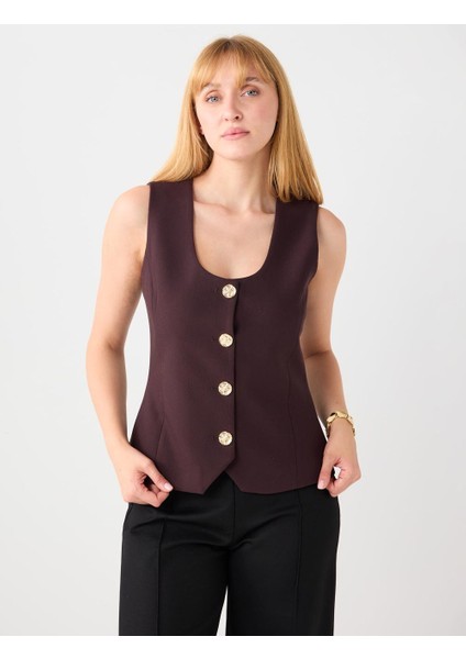 Acı Kahve Düz Kesim Düğme Detaylı Dokuma Yelek