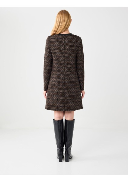 Siyah Yuvarlak Yaka Uzun Kollu Desenli Örme Mini Elbise indirimleri