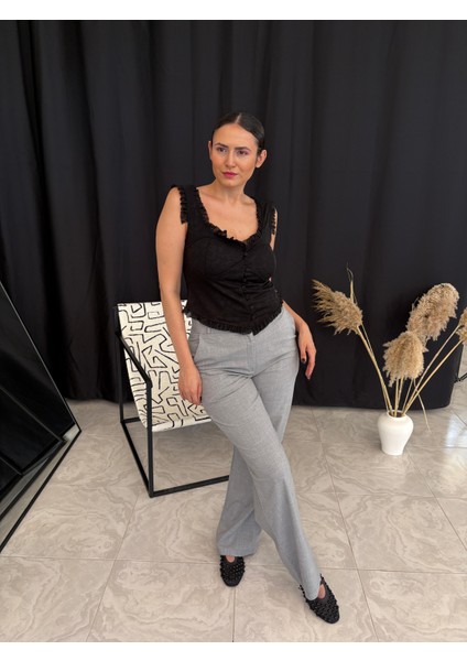 Yarım Kemer Detay Pantolon