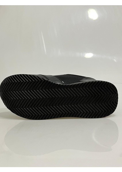 2927 Wickers-3 Siyah-Füme Hafif Dolgu Bayan Spor Ayakkabısı indirimleri