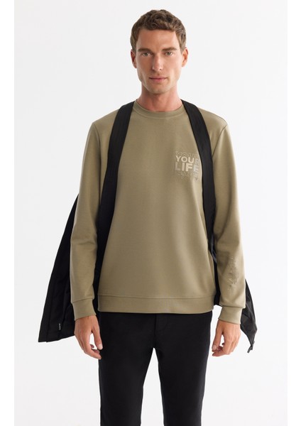 Erkek Siyah Kapüşonlu Su İtici Rüzgar Geçirmez Comfort Fit Mont A42Y6041