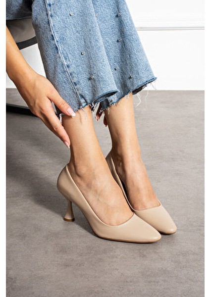 Bej Mat Vegan Deri 7cm Ince Topuklu Hafızalı Pedli Sivri Burun Günlük Ofis Abiye Stiletto fiyatları