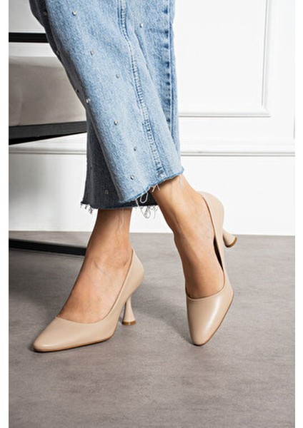 Bej Mat Vegan Deri 7cm Ince Topuklu Hafızalı Pedli Sivri Burun Günlük Ofis Abiye Stiletto modelleri