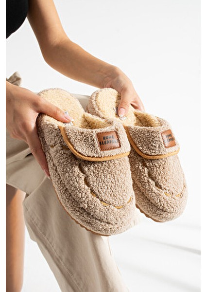 Kadın Bej Ev Terliği Ses Yapmaz Kalın Taban Kışlık Terlik