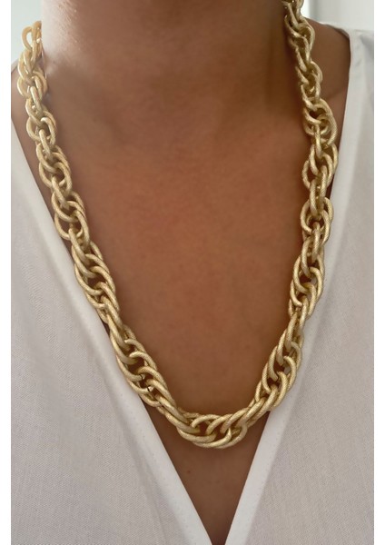 Işıltılı Zincir Uzun Gold Kolye