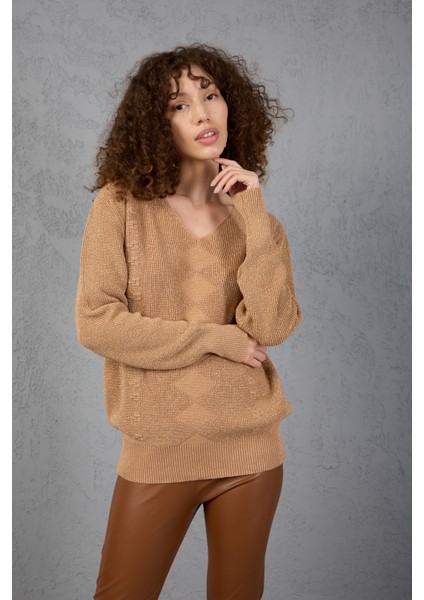 Kadın Bej Simli Selanik Örgü Baklava Desenli Geniş Manşetli V Yaka Triko Kazak fiyatları