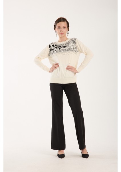 Kadın Ekru Elit Viskon Kumaş Taş Detaylı Bisiklet Yaka Triko Bluz