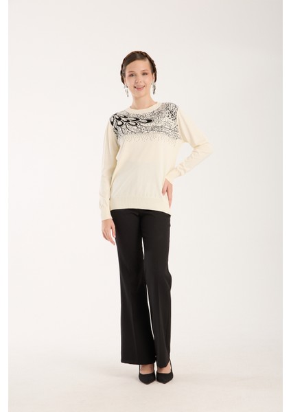 Kadın Ekru Elit Viskon Kumaş Taş Detaylı Bisiklet Yaka Triko Bluz