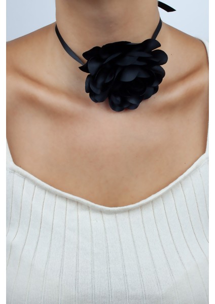 Kumaş Choker Gül Kolye