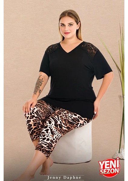 Lady Büyük Beden Leopar Desenli V Yaka Dantelli Omuz Kısa Kollu Kapri Pijama Takımı modelleri