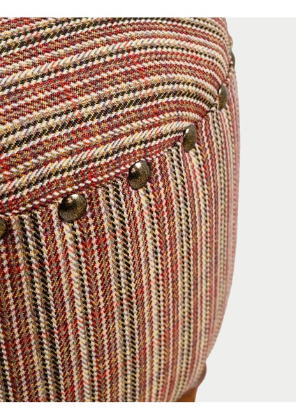 Saga Nostajik Ekose Ahşap Ayaklı Puf fırsatları