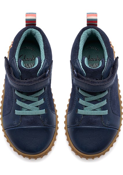 26184031 Clarks Cove Kind T. Kız Çocuk Bot 24-27.5 fiyatları