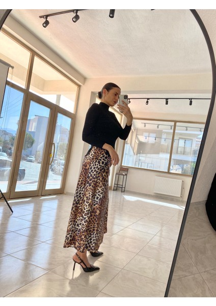 Leopar Desenli Saten Etek fırsatları