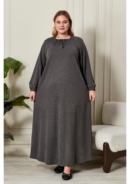 Kadın Büyük Beden Kare Yaka Elbise