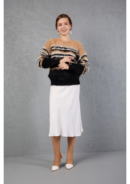 Bej-Siyah Sakal Iplik Çizgili Bisiklet Yaka Triko Kazak