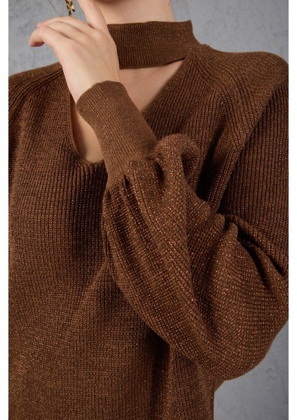 Kadın Kahve Simli Selanik Örgü Reglan Balon Kollu Choker Yaka Triko Kazak