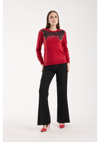 Kadın Kırmızı Elit Viskon Kumaş Taş Detaylı Bisiklet Yaka Triko Bluz