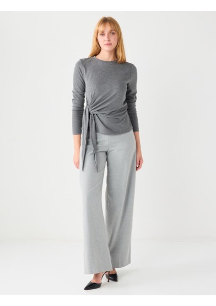 Antrasit Yuvarlak Yaka Beli Bağcık Detaylı Örme Bluz fiyatları