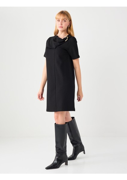 Siyah Degaje Yaka Kısa Kollu Örme Mini Elbise modelleri