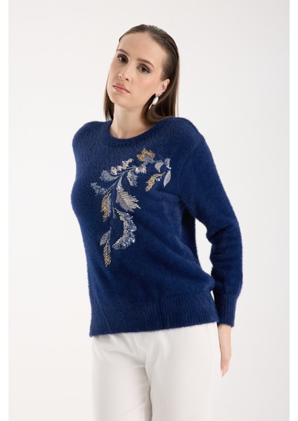 Kadın Koyu Laci Sakal Iplik Yaprak Desenli Boncuk Nakışlı Bisiklet Yaka Triko Kazak fırsatları