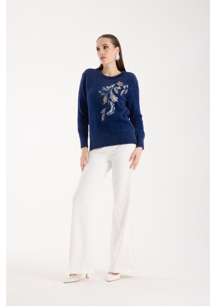 Kadın Koyu Laci Sakal Iplik Yaprak Desenli Boncuk Nakışlı Bisiklet Yaka Triko Kazak