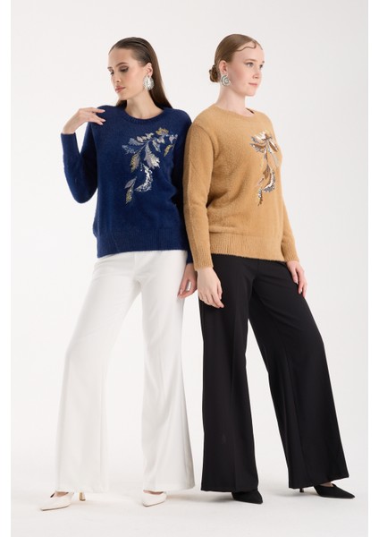 Kadın Koyu Laci Sakal Iplik Yaprak Desenli Boncuk Nakışlı Bisiklet Yaka Triko Kazak