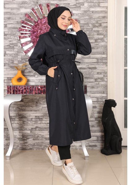 Yazı Detaylı Kapşonlu Mont Lacivert 15900 fırsatları