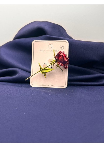 Zarif Romantik Kırmızı Gül Broş Yaka Iğnesi fiyatları