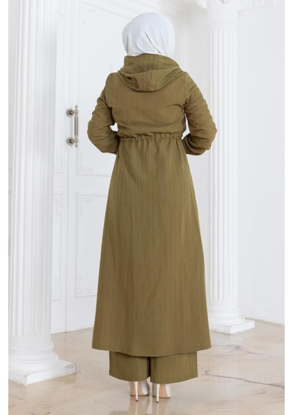 Beli Bağcıklı Kapşonlu Takım Haki 19236 fırsatları