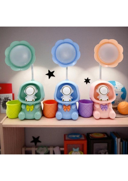 Uzay Temalı Çocuk Masa Lambası Gece Lambası LED Işık Aydınlatma Kalemtıraşlı Kalemlikli Masa Lambası