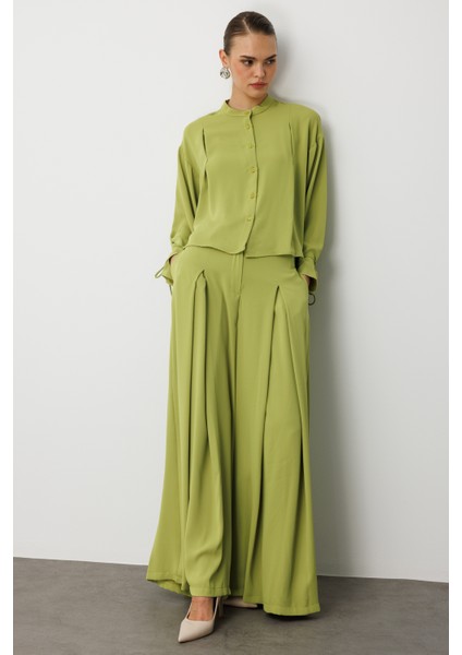 F.yeşili Mizalle Geniş Pileli Bol Kesim Şifon Yeşil Pantolon