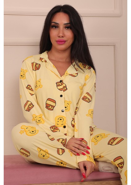 Kadın Ayıcık ve Bal Kavanozu Desenli Önü Düğmeli Uzun Kol Altı Uzun Milan Kumaş Pijama Takımı fiyatları