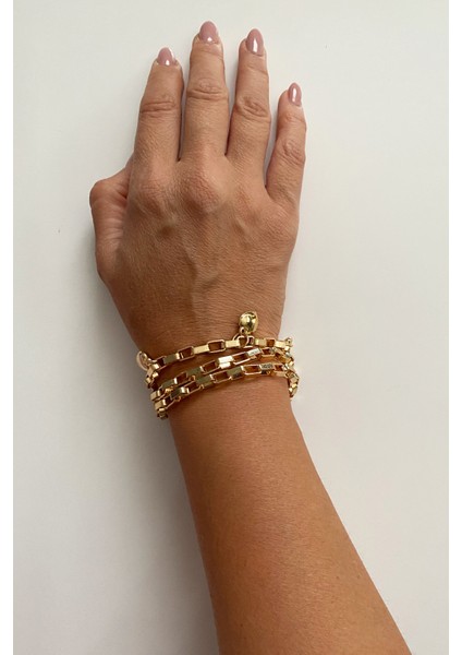 Kalp Detaylı Üç Sıralı Gold Bileklik