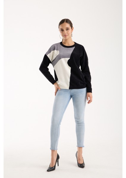 Kadın Siyah Şönil Kadife Renk Bloklu Taş Detaylı Bisiklet Yaka Triko Kazak