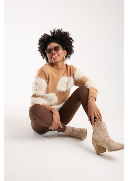 Kadın Bej Sakal Iplik Bisiklet Yaka Triko Kazak